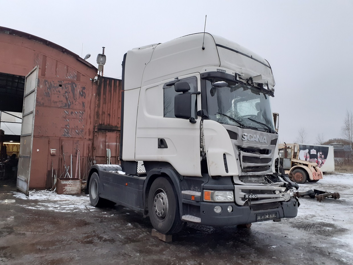 Scania R440