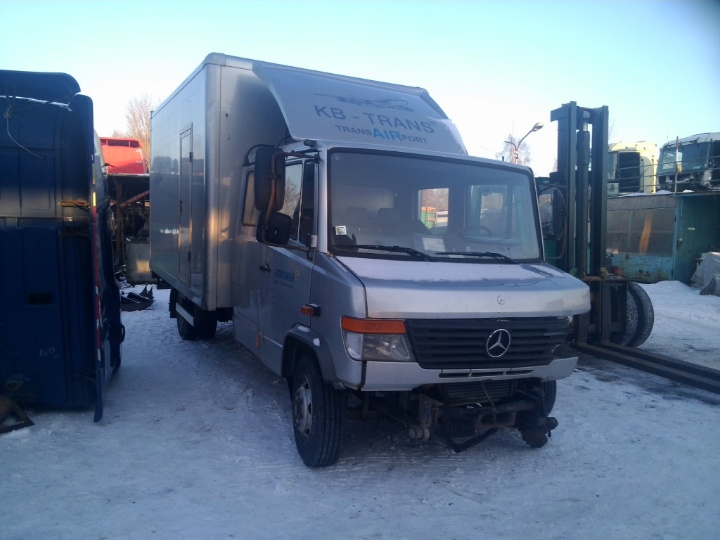 MERCEDES-BENZ Vario 815