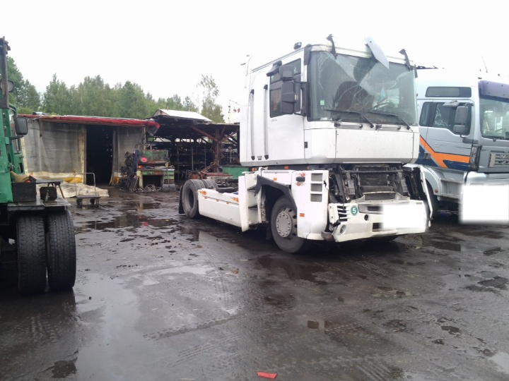 RENAULT Magnum 460
