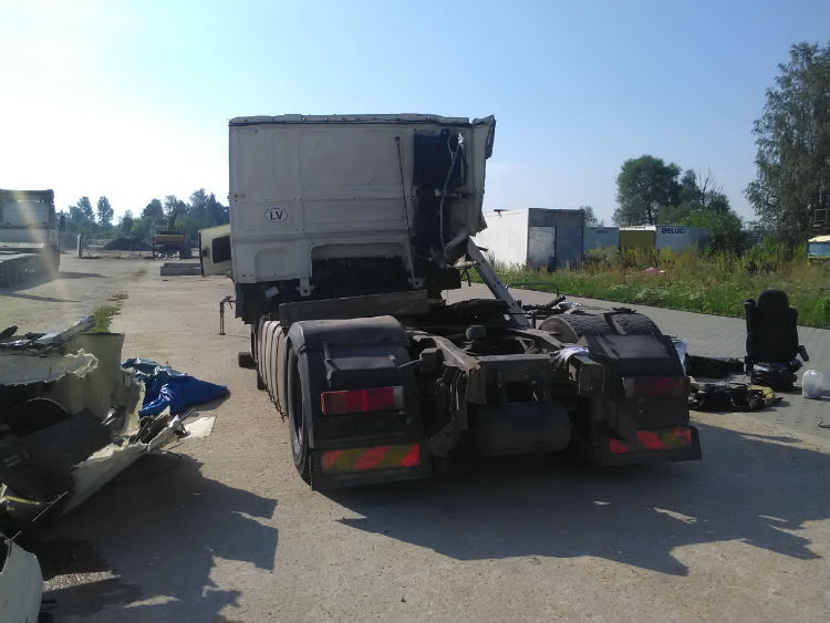 DAF XF 105 - Image 2