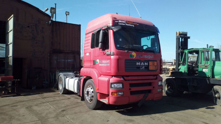 MAN TGA 18.440