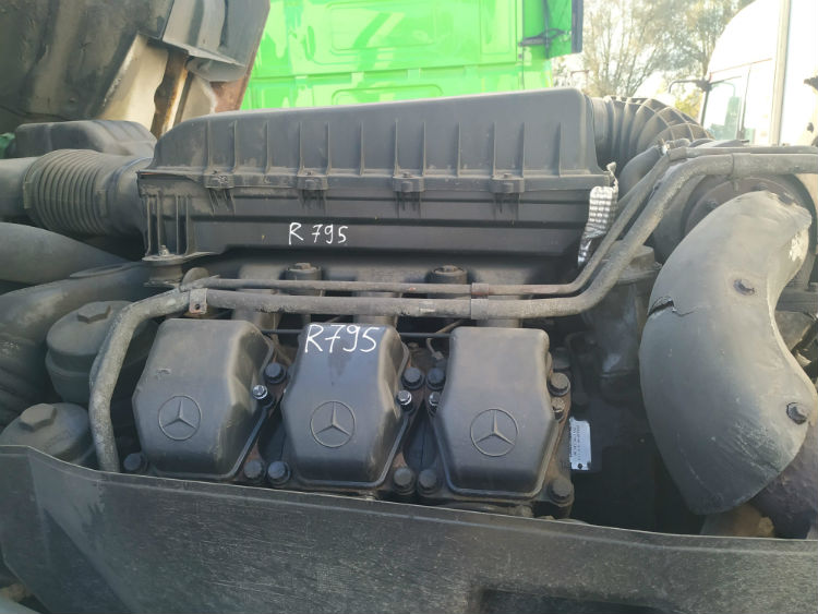 Mercedes Benz Actros 1831 - Image 7