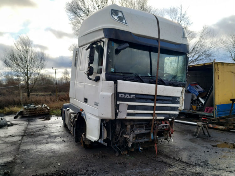 Daf XF105 460_